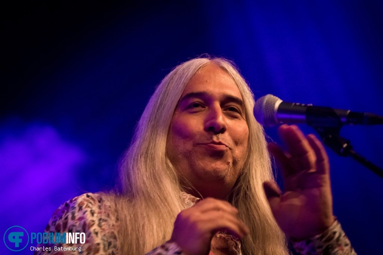 Foto Young Gun Silver Fox op Young Gun Silver Fox - 26/05 - TivoliVredenburg