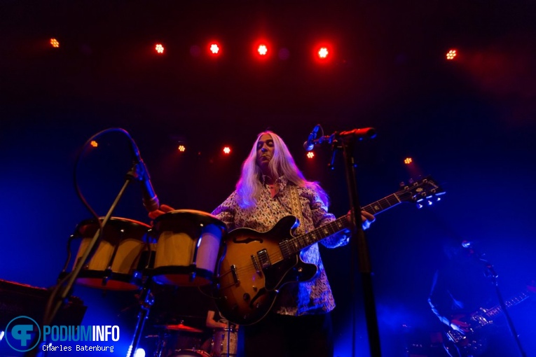Foto Young Gun Silver Fox op Young Gun Silver Fox - 26/05 - TivoliVredenburg
