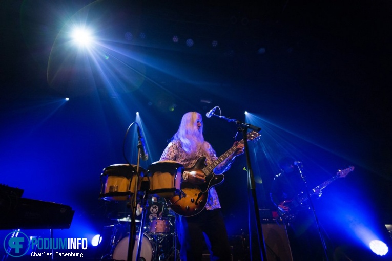 Foto Young Gun Silver Fox op Young Gun Silver Fox - 26/05 - TivoliVredenburg