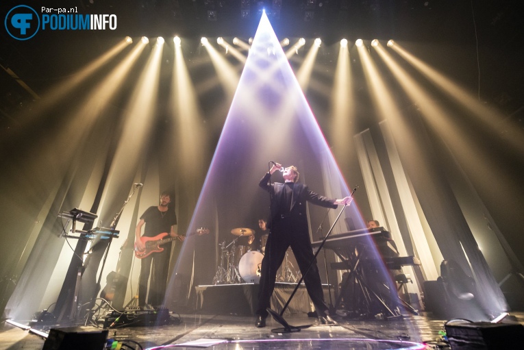 Thomas Azier op Thomas Azier - 26/05 - Melkweg foto