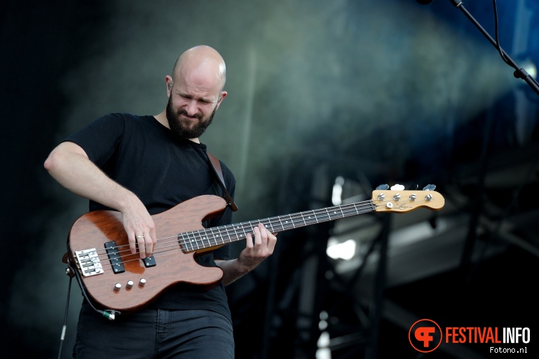 White Lies op Pinkpop 2017 - Zaterdag foto