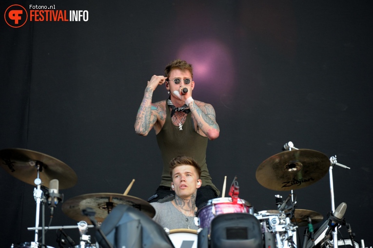 Machine Gun Kelly op Pinkpop 2017 - Maandag foto