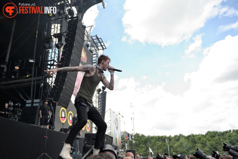 Machine Gun Kelly op Pinkpop 2017 - Maandag foto