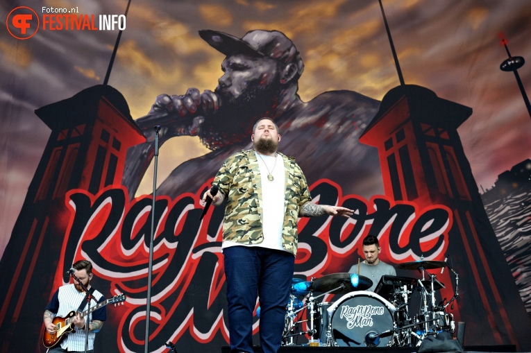 Foto Rag N Bone Man op Pinkpop 2017 - Maandag