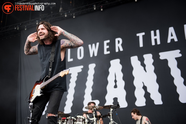 Lower Than Atlantis op Rock Am Ring 2017 - Zaterdag foto