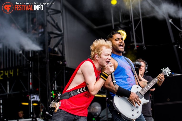 Sum 41 op Rock Am Ring 2017 - Zaterdag foto