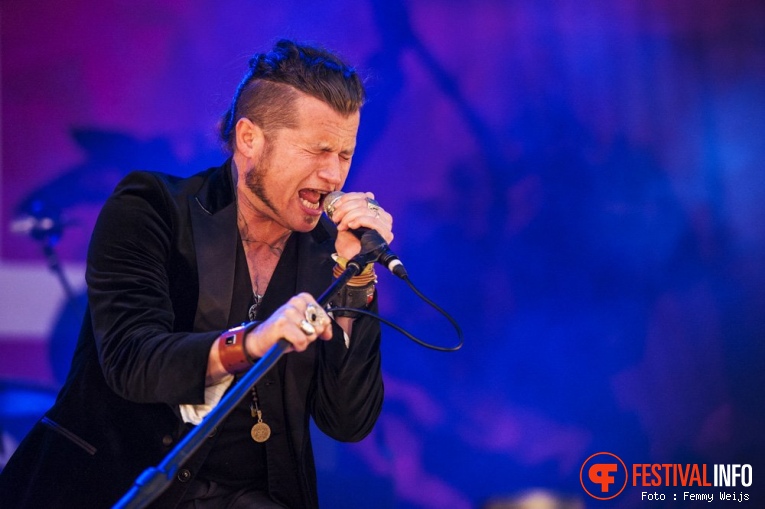 Rival Sons op Vestrock 2017 - Zaterdag foto