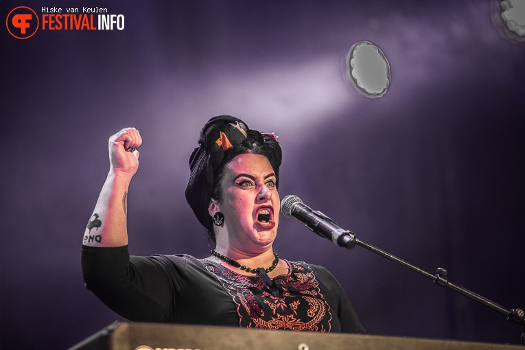 Davina and the Vagabonds op Ribs & Blues 2017 foto