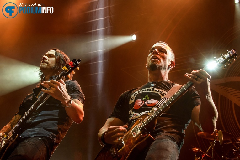 Alter Bridge op Alter Bridge - 06/06 - 013 foto