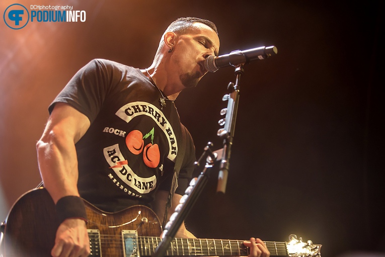 Alter Bridge op Alter Bridge - 06/06 - 013 foto