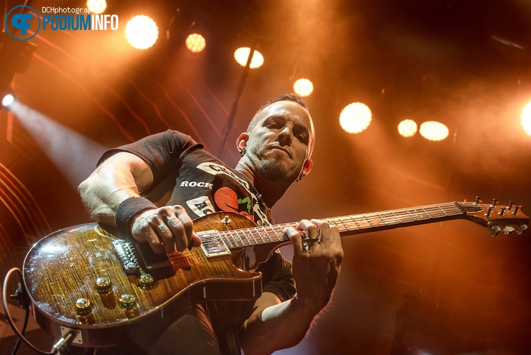 Alter Bridge op Alter Bridge - 06/06 - 013 foto