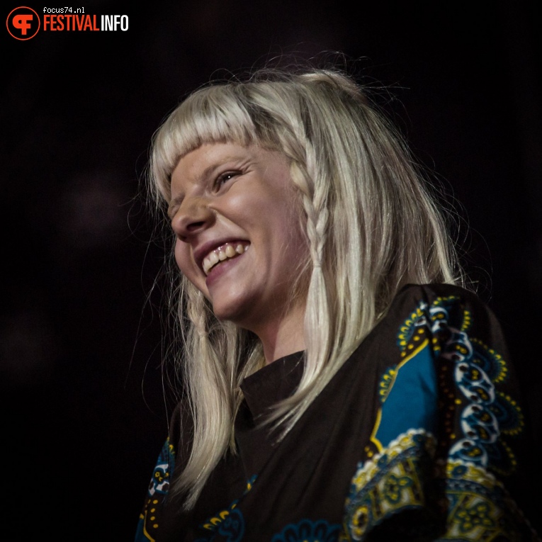 Aurora op Best Kept Secret 2017 - Zondag foto