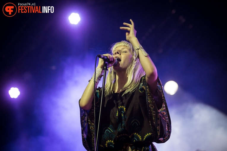 Aurora op Best Kept Secret 2017 - Zondag foto