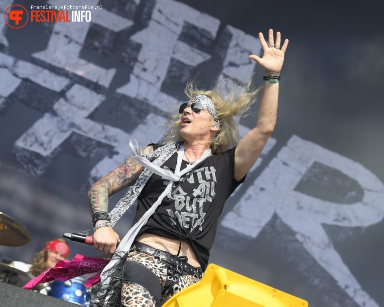 Steel Panther op Graspop Metal Meeting 2017 foto