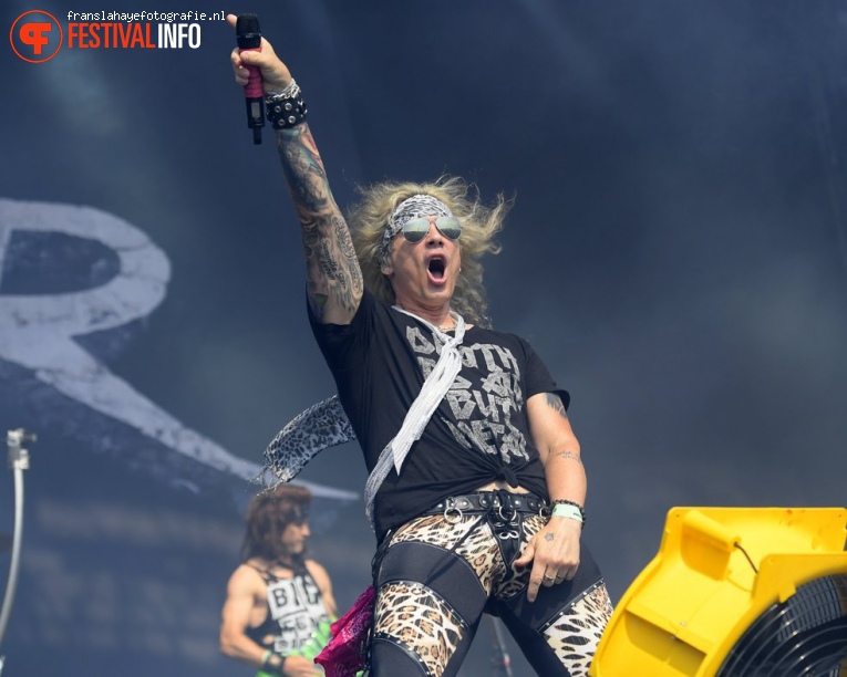 Steel Panther op Graspop Metal Meeting 2017 foto