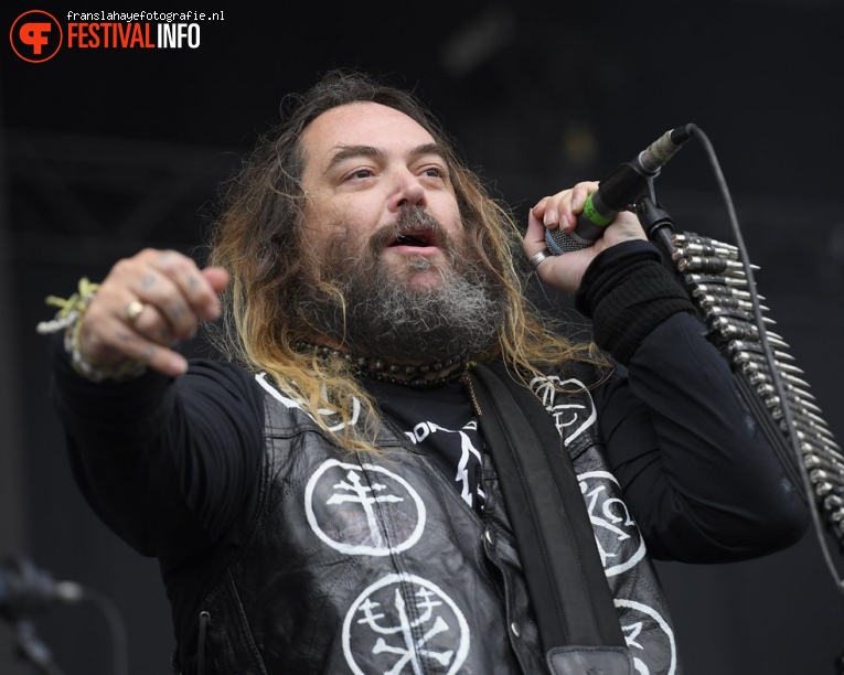 Max & Igor Cavalera op Graspop Metal Meeting 2017 foto