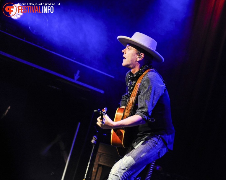 Kiefer Sutherland op Kiefer Sutherland - 16/06 - 013 foto