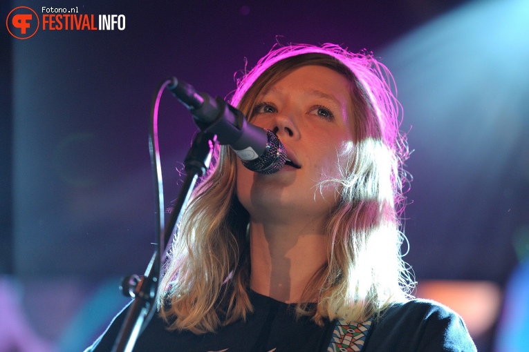 Julia Jacklin op Down The Rabbit Hole 2017 - Vrijdag foto