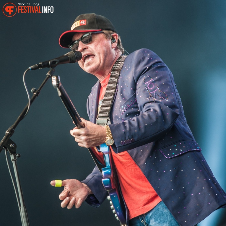 Level 42 op Night at the Park 2017 foto