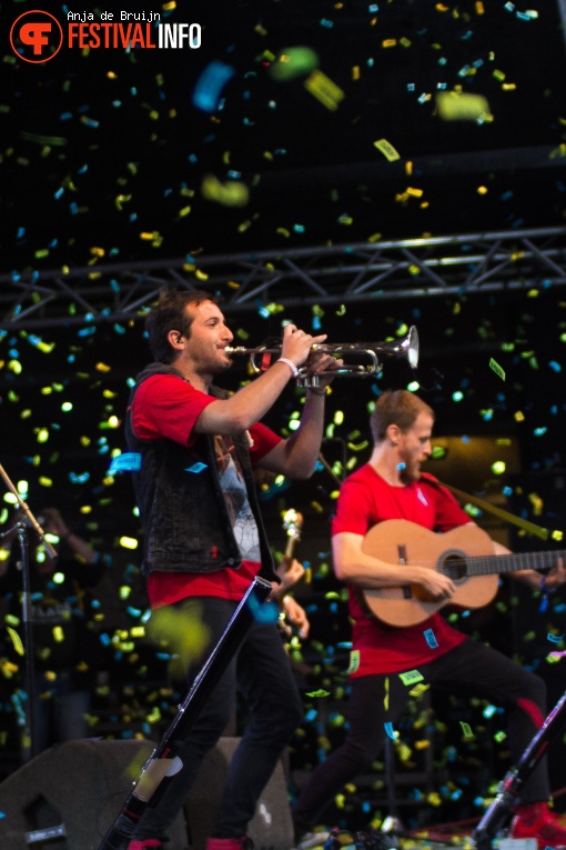 La Pegatina op Parkpop 2017 foto