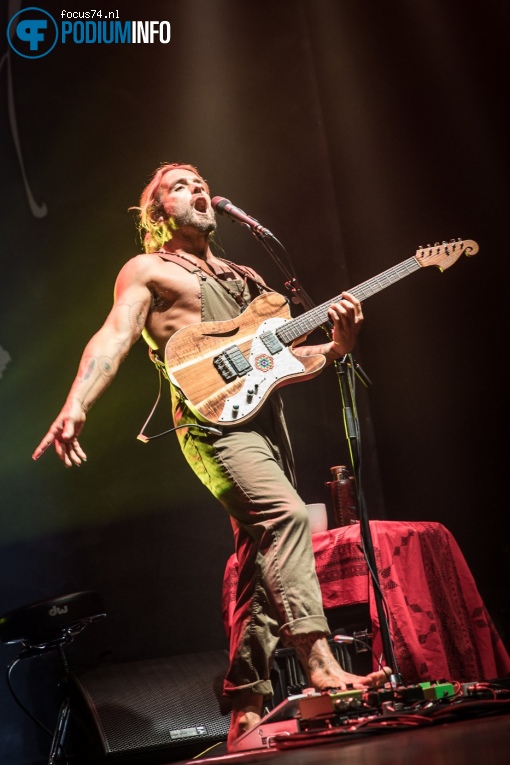 Foto Xavier Rudd op Xavier Rudd - 26/06 - TivoliVredenburg