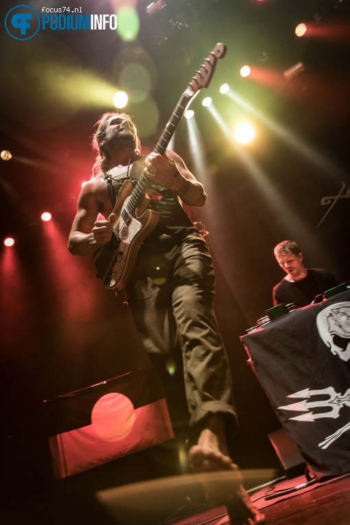 Foto Xavier Rudd op Xavier Rudd - 26/06 - TivoliVredenburg