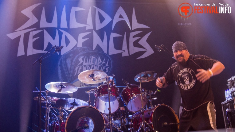 Suicidal Tendencies op Jera On Air 2017 - vrijdag foto