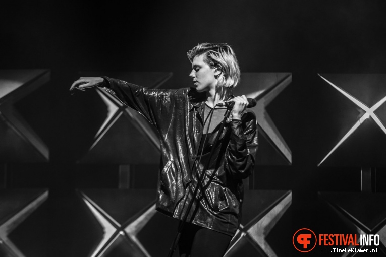 Warhaus op Rock Werchter 2017 - Vrijdag foto