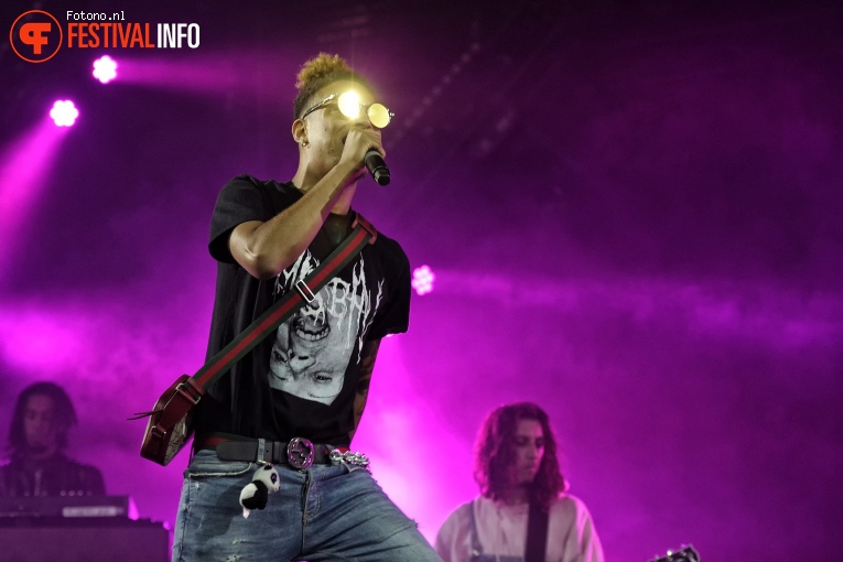 Ronnie Flex op Indian Summer Festival 2017 - Zaterdag foto