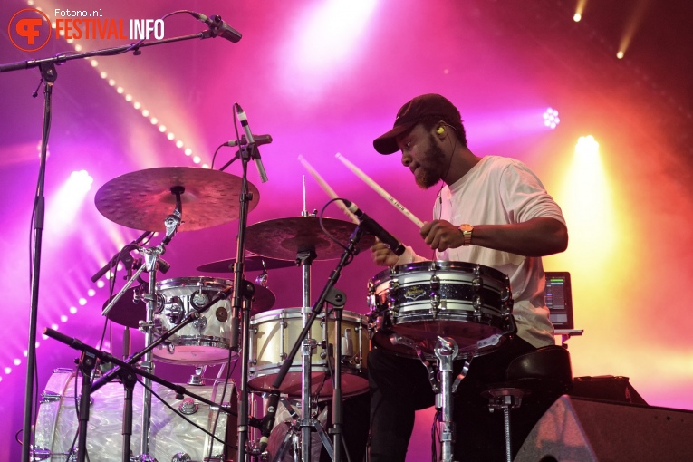 Ronnie Flex op Indian Summer Festival 2017 - Zaterdag foto