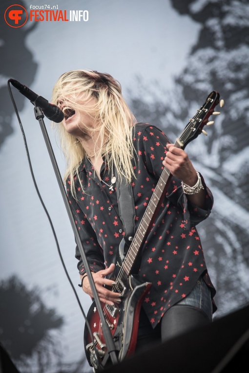 The Kills op Rock Werchter 2017 Zondag foto