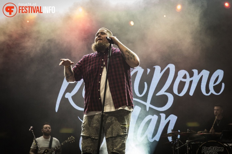 Rag'n'Bone Man op Rock Werchter 2017 Zondag foto