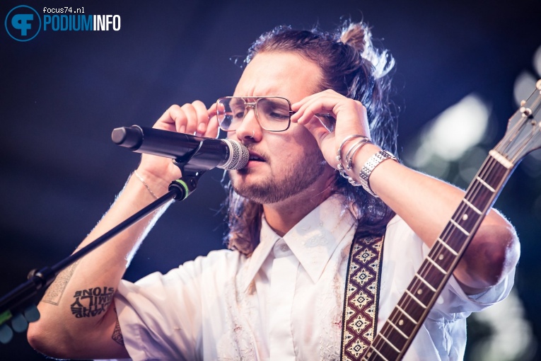 Jett Rebel op Metropool Open Air met Jett Rebel - 08/07 - Openluchttheater Hertme foto