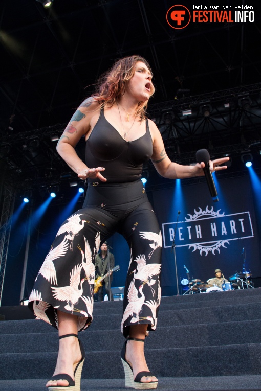 Beth Hart op Bospop 2017 - Zaterdag foto