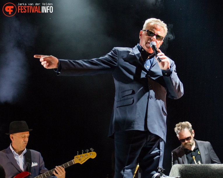 Madness op Bospop 2017 - Zondag foto