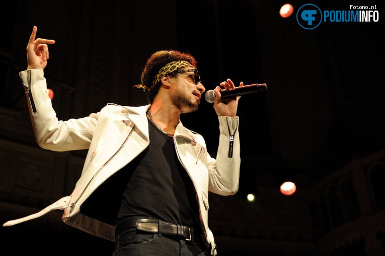 José James op José James - 13/07 - Paradiso foto