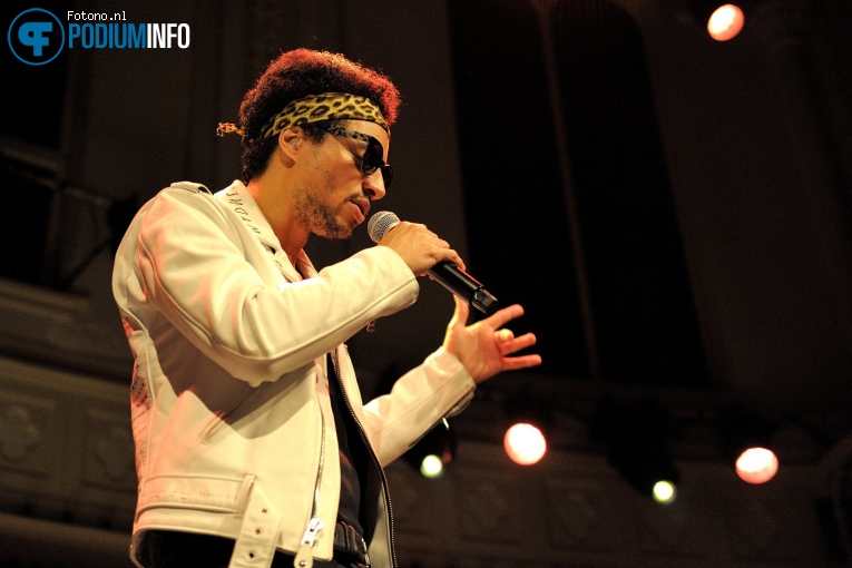 Foto José James op José James - 13/07 - Paradiso
