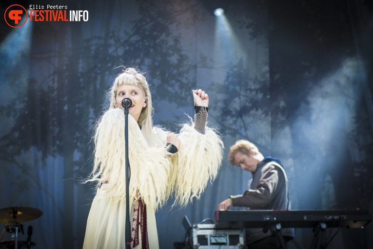 Aurora op Træna festival 2017 foto