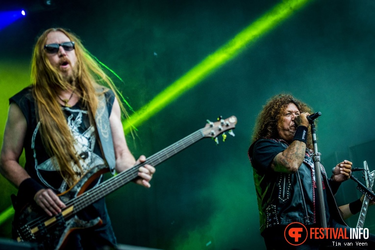 Testament op Dynamo Metalfest 2017 foto