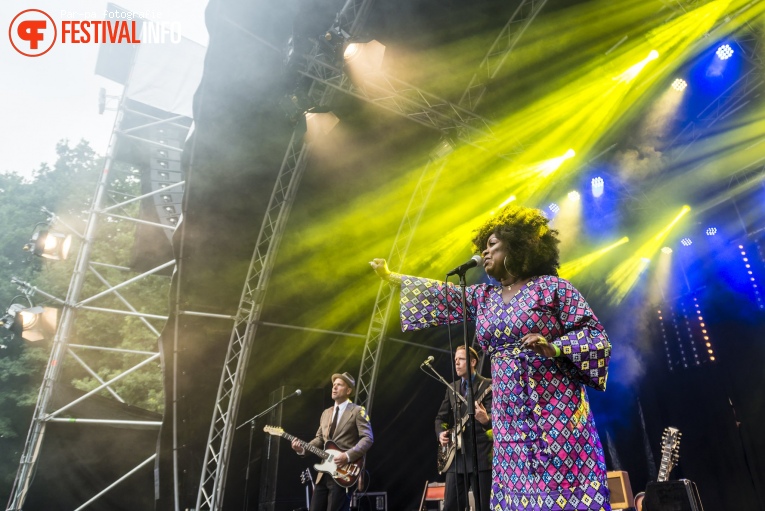 Michelle David & The Gospel Sessions op Werfpop 2017 foto