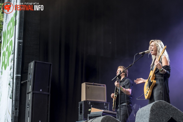 Sue the Night op Werfpop 2017 foto