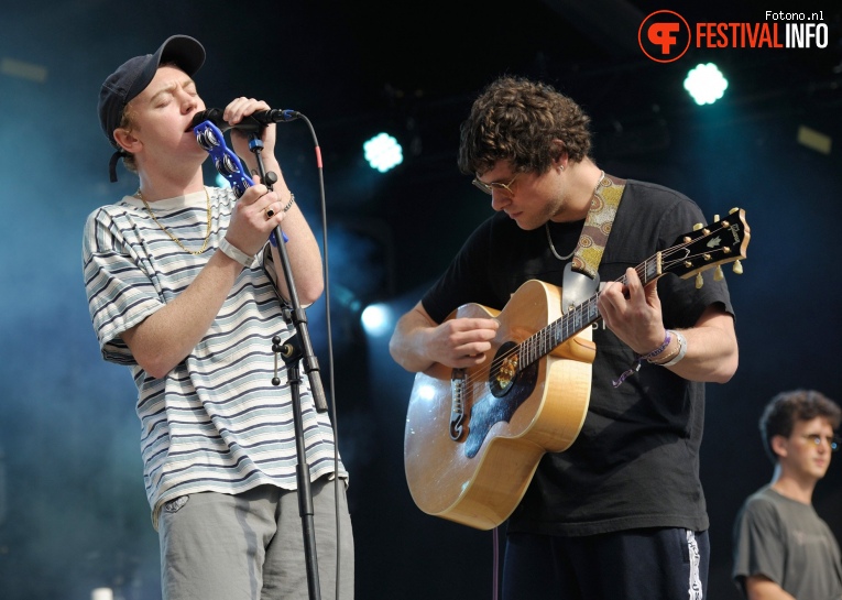 DMA's op Welcome To The Village 2017 - Zaterdag foto