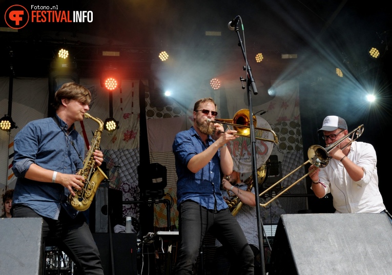 Broken Brass op Welcome To The Village 2017 - Zaterdag foto