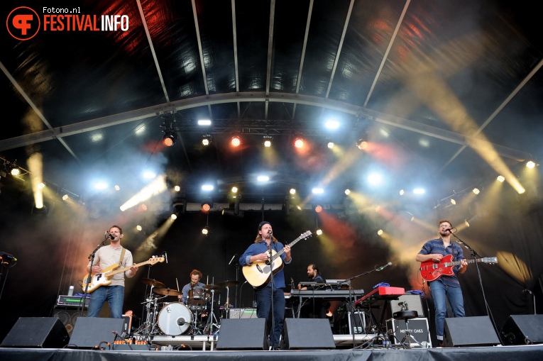 Mighty Oaks op Welcome To The Village 2017 - Zondag foto