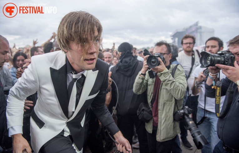 The Hives op Lollapalooza Paris 2017 foto