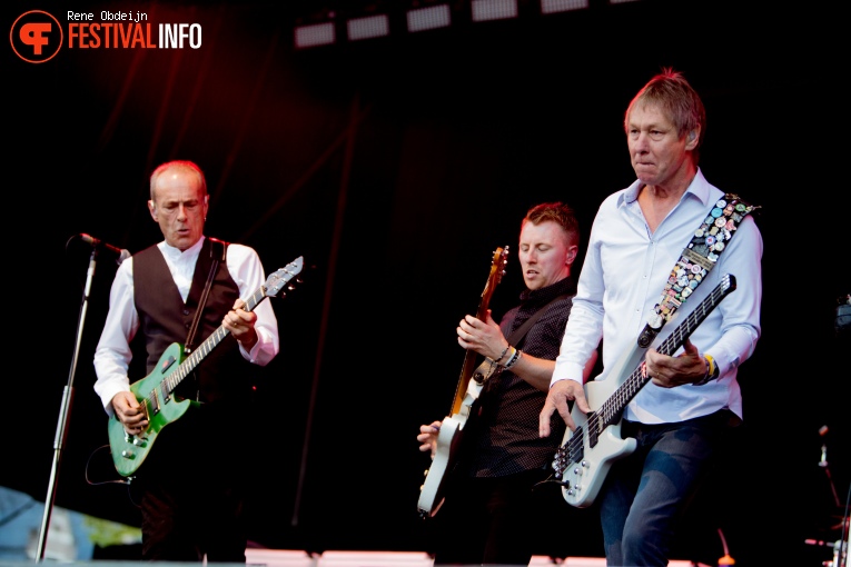 Status Quo op Suikerrock 2017 foto