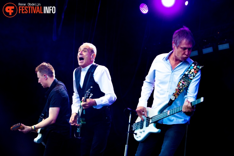 Status Quo op Suikerrock 2017 foto