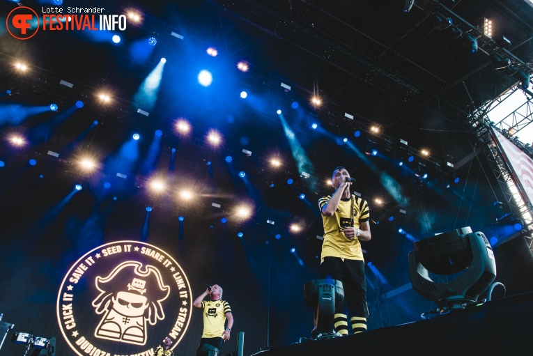 Dubioza Kolektiv op Sziget 2017 - Woensdag foto