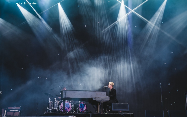 Tom Odell op Sziget 2017 - Donderdag foto