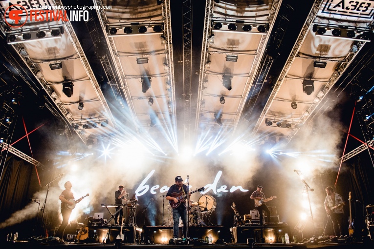 Bear's Den op Sziget 2017 - Vrijdag foto